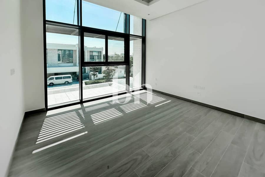 9 images image img