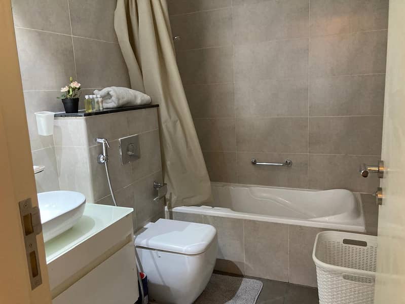 8 411 Master Bedroom Bathroom. jpg