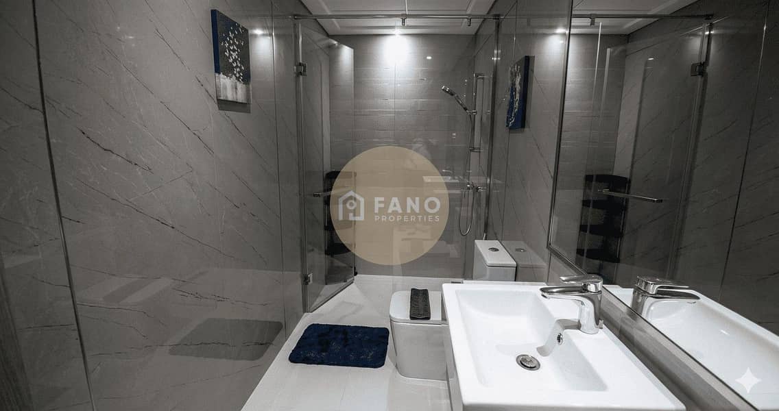 14 master-bathroom-2. jpg