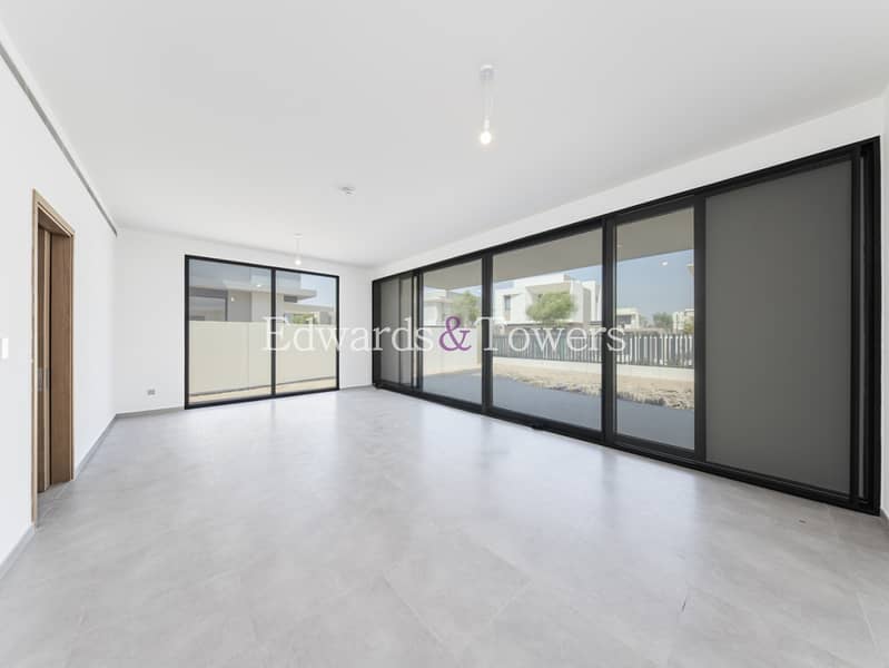 Luxury 5 Bed Villa | Type C1 | Landscaped | Vacant Luxury 5 Bed Villa | Type C1 | Landscaped | Vacant