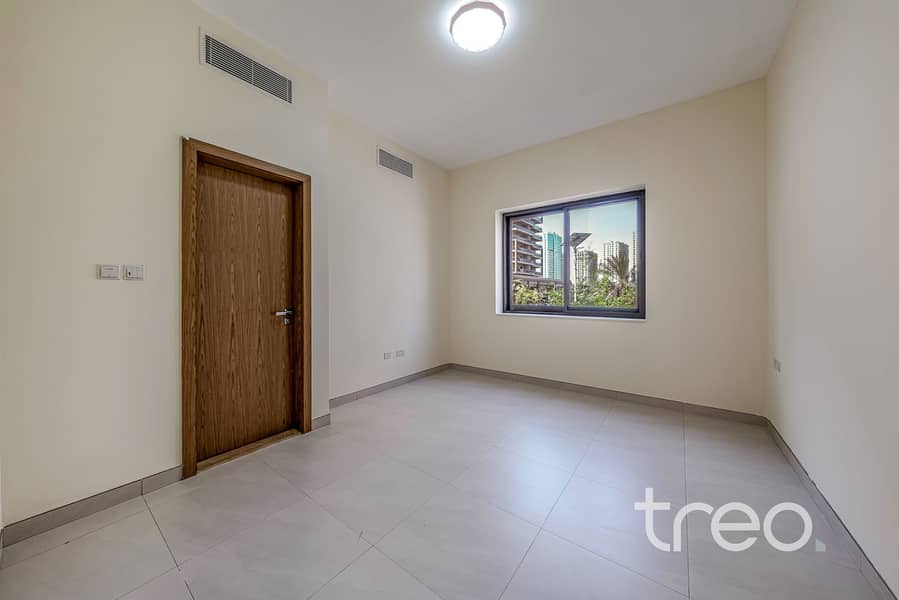 11 ECR04893-HDR. jpg