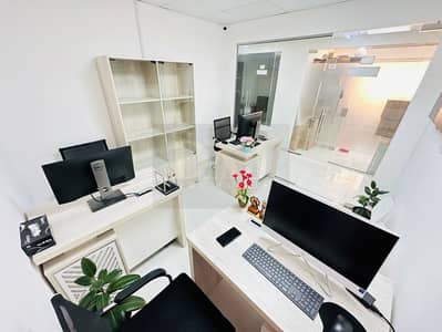 Office for Rent in Deira, Dubai - 2043e085-3495-483c-9e51-30828bbf2841. jpg