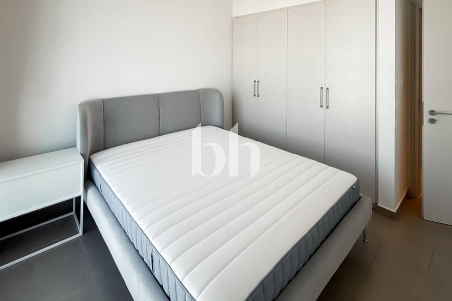 8 images image img