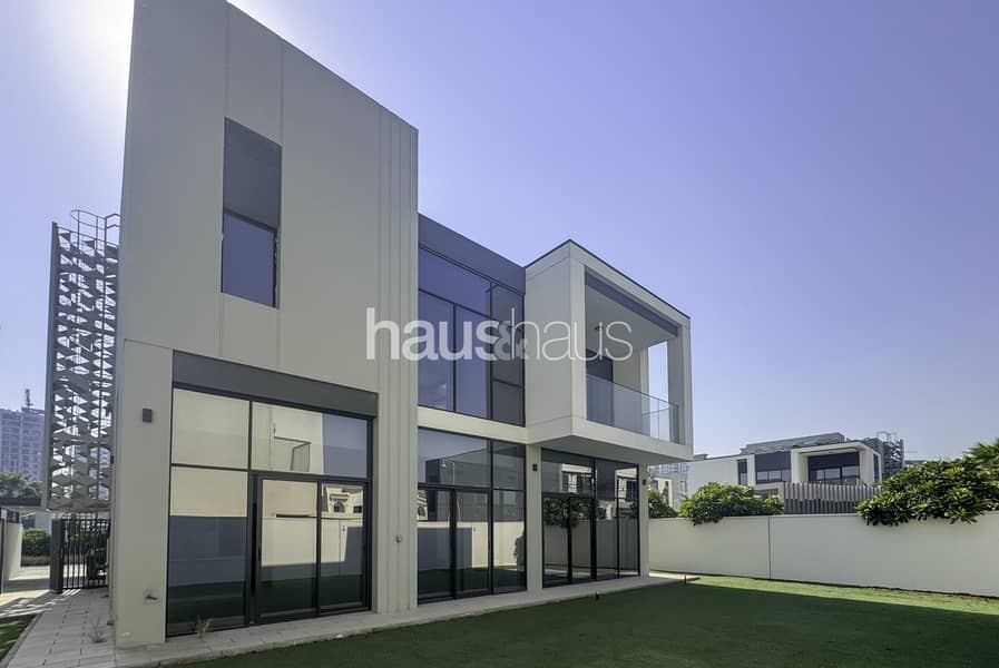 Villa en Al Furjan,Murooj Al Furjan, 5 dormitorios, 490000 AED - 16342295 Villa en Al Furjan,Murooj Al Furjan, 5 dormitorios, 490000 AED - 16342295