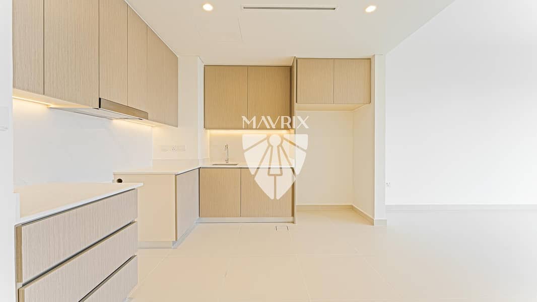 4 Image 4
