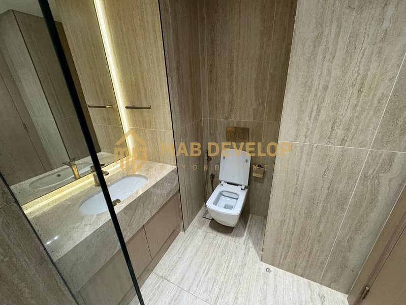 7 8ec3816d-c98e-4db9-ad12-013548abb303. jpg