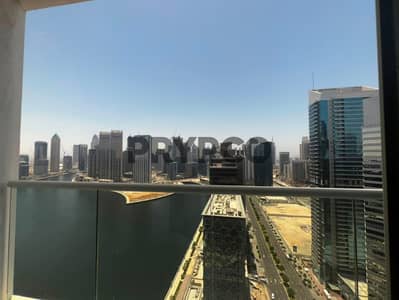 1 Bedroom Apartment for Rent in Business Bay, Dubai - PHOTO-2026-06-10-13-25-49_1. jpg 1 Bedroom Apartment for Rent in Business Bay, Dubai - PHOTO-2026-06-10-13-25-49_1. jpg