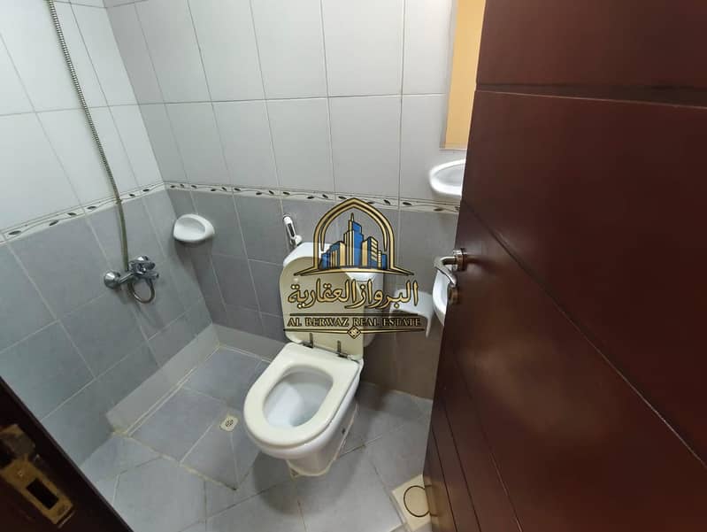 8 64819. jpg