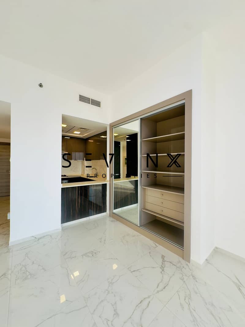 6 WhatsApp Image 2026-01-17 at 12.46. 15 PM (1). jpeg