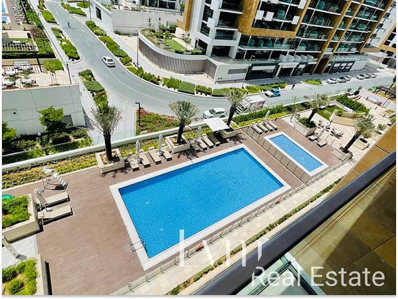 4 . . (9). jpg