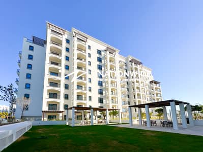 1 Bedroom Apartment for Sale in Yas Island, Abu Dhabi - Good Deal | Furnished 1BR | Street+Community View