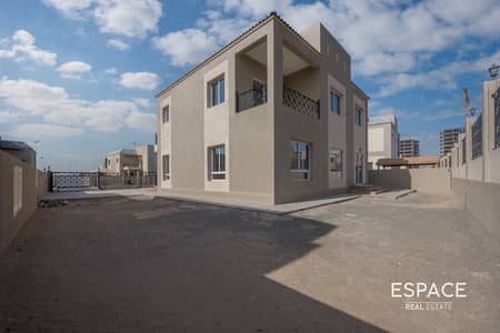 6 Bedroom Villa for Sale in Living Legends, Dubai - Internal | Move in Ready | Excellent Condition 6 Bedroom Villa for Sale in Living Legends, Dubai - Internal | Move in Ready | Excellent Condition