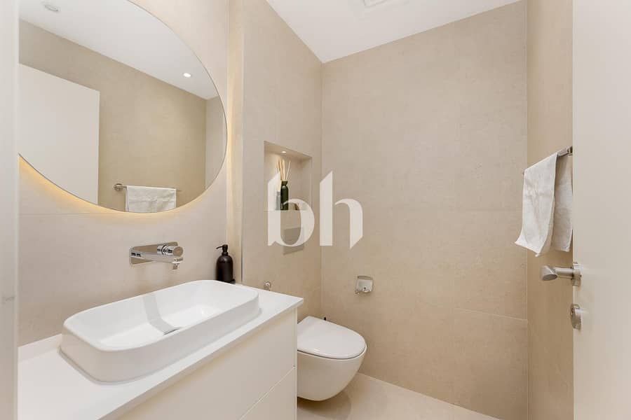 6 images image img