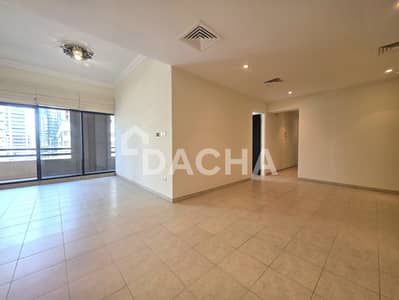 3 Bedroom Apartment for Sale in The Greens, Dubai - Upgraded | Vacant | 2 Car Spaces