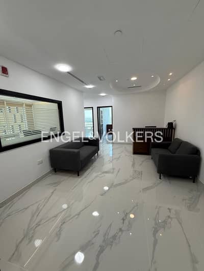 Office for Sale in Business Bay, Dubai - New Fit-Out | Racetrack View | Vacant