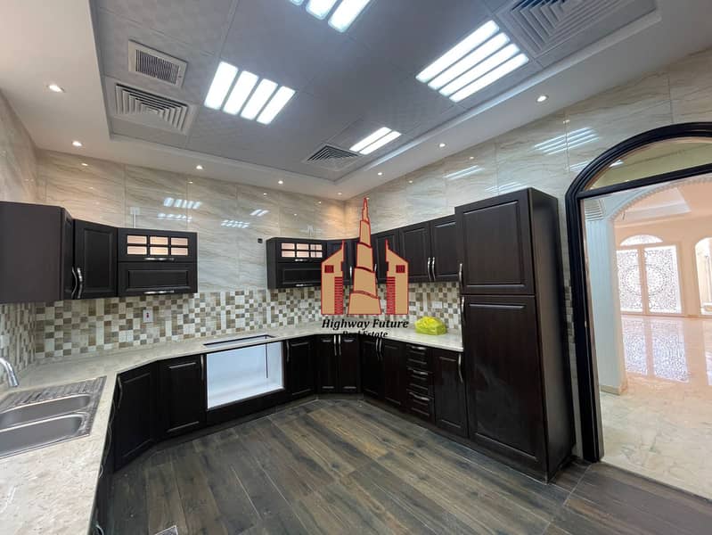 26 ed3bae61-9cdb-4994-a34d-bd7ce484a755. jpeg