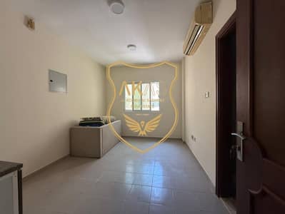 Estudio para en Alquiler en Deira, Dubai - WhatsApp Image 2026-08-31 at 17.10. 31. jpeg Estudio para en Alquiler en Deira, Dubai - WhatsApp Image 2026-08-31 at 17.10. 31. jpeg