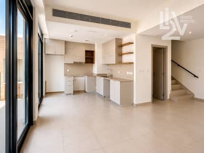3 habitaciones Townhouse para en Alquiler en Arabian Ranches 3, Dubai - Casa adosada en Arabian Ranches 3,Bliss, 3 dormitorios, 165000 AED - 16346957 3 habitaciones Townhouse para en Alquiler en Arabian Ranches 3, Dubai - Casa adosada en Arabian Ranches 3,Bliss, 3 dormitorios, 165000 AED - 16346957