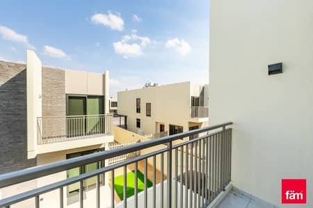 3 Bedroom Townhouse for Rent in DAMAC Hills 2 (Akoya by DAMAC), Dubai - 3 Bedroom | R2em Layout | Landscaped 3 Bedroom Townhouse for Rent in DAMAC Hills 2 (Akoya by DAMAC), Dubai - 3 Bedroom | R2em Layout | Landscaped