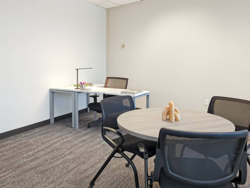 8 Regus_VA, Richmond - Forest Hill Avenue_USA_Centre 7147_Office 3. jpg
