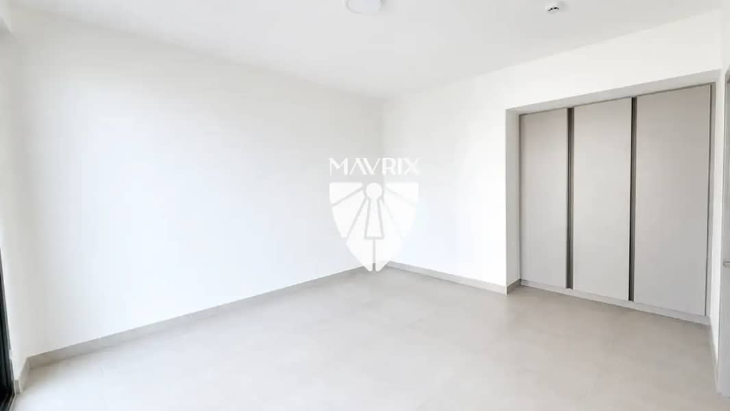 6 Image 6