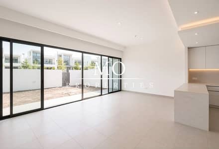 4 Bedroom Townhouse for Sale in Mohammed Bin Rashid City (MBR City), Dubai - Corner Unit | G+2 | Large Plot | Area Specialist