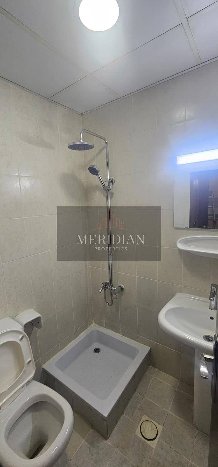 4 ce7919f6-2291-47b9-9525-815d87f0c343. jpeg