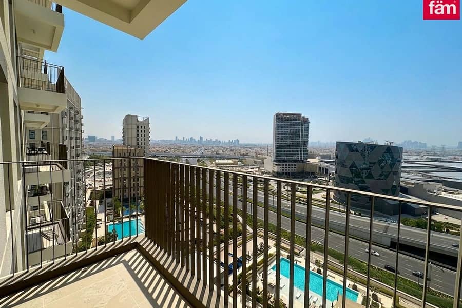 Pool And Mall View | High Floor | Non Negotiable Pool And Mall View | High Floor | Non Negotiable