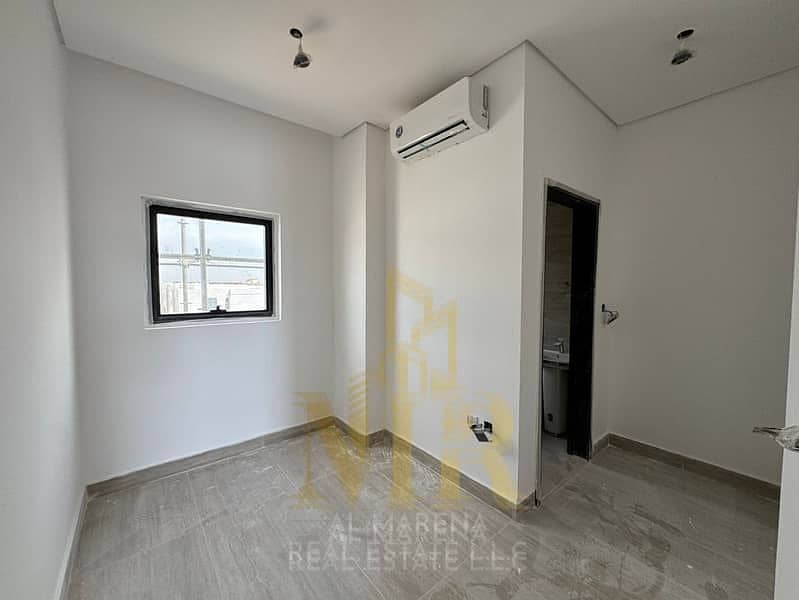 35 860768977-800x600. jpeg