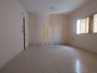 Studio de  à à louer à Bu Tina, Sharjah - 230213. jpg