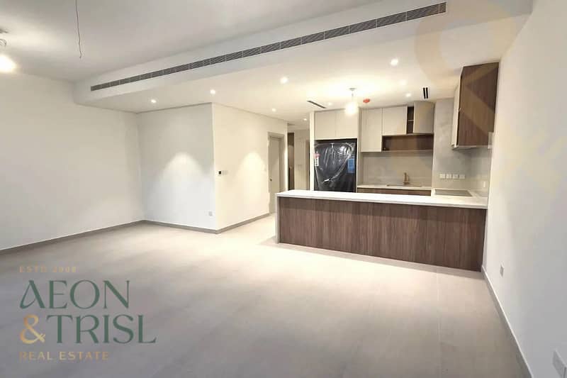 3 BR | Brand New | Elegent Location | Vacant 3 BR | Brand New | Elegent Location | Vacant