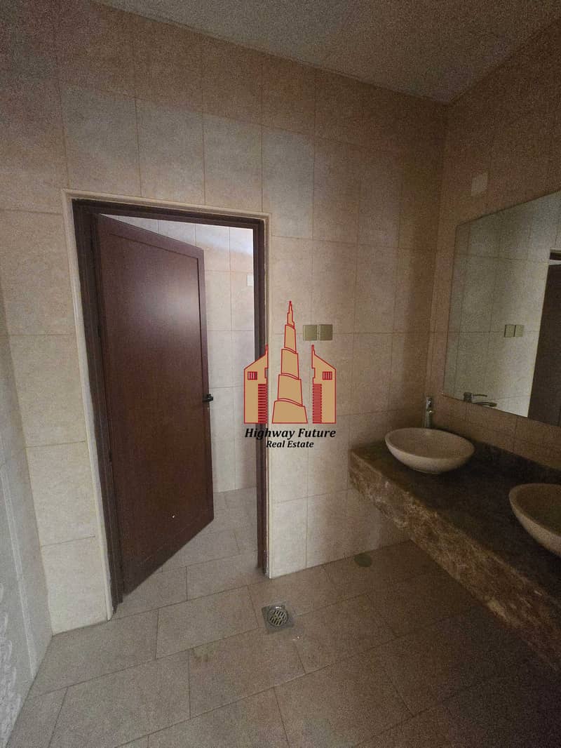 7 1000583235. jpg