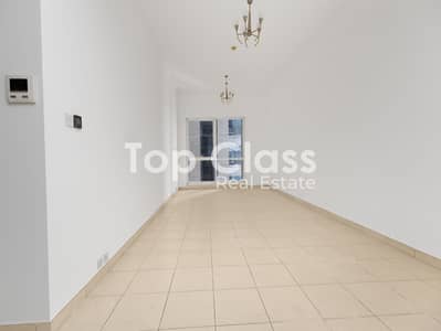 2 Bedroom Apartment for Rent in Sheikh Zayed Road, Dubai - Large 2BR | Well Maintained | One Month Free