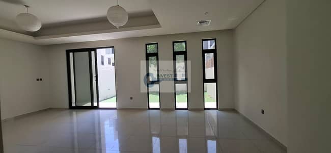 3 Slaapkamers Townhouse te Huur in DAMAC Hills 2 (Akoya by DAMAC), Dubai - 8cb04ad4-eca8-43f5-b417-3de0fcb19c77. jpg 3 Slaapkamers Townhouse te Huur in DAMAC Hills 2 (Akoya by DAMAC), Dubai - 8cb04ad4-eca8-43f5-b417-3de0fcb19c77. jpg