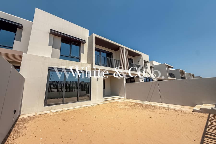 Casa adosada en Jebel Ali Village,Jebel Ali Village Townhouses, 4 dormitorios, 5500000 AED - 15916414 Casa adosada en Jebel Ali Village,Jebel Ali Village Townhouses, 4 dormitorios, 5500000 AED - 15916414