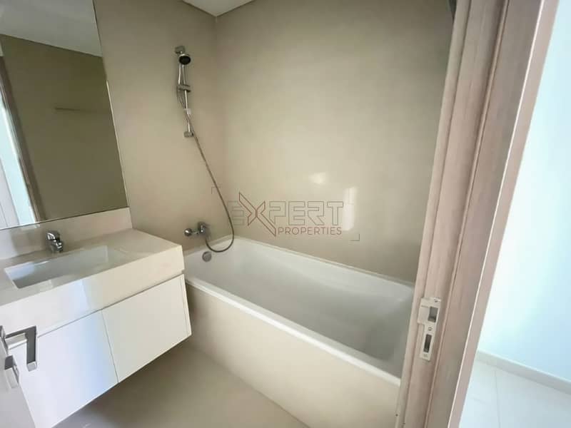 8 Image 8