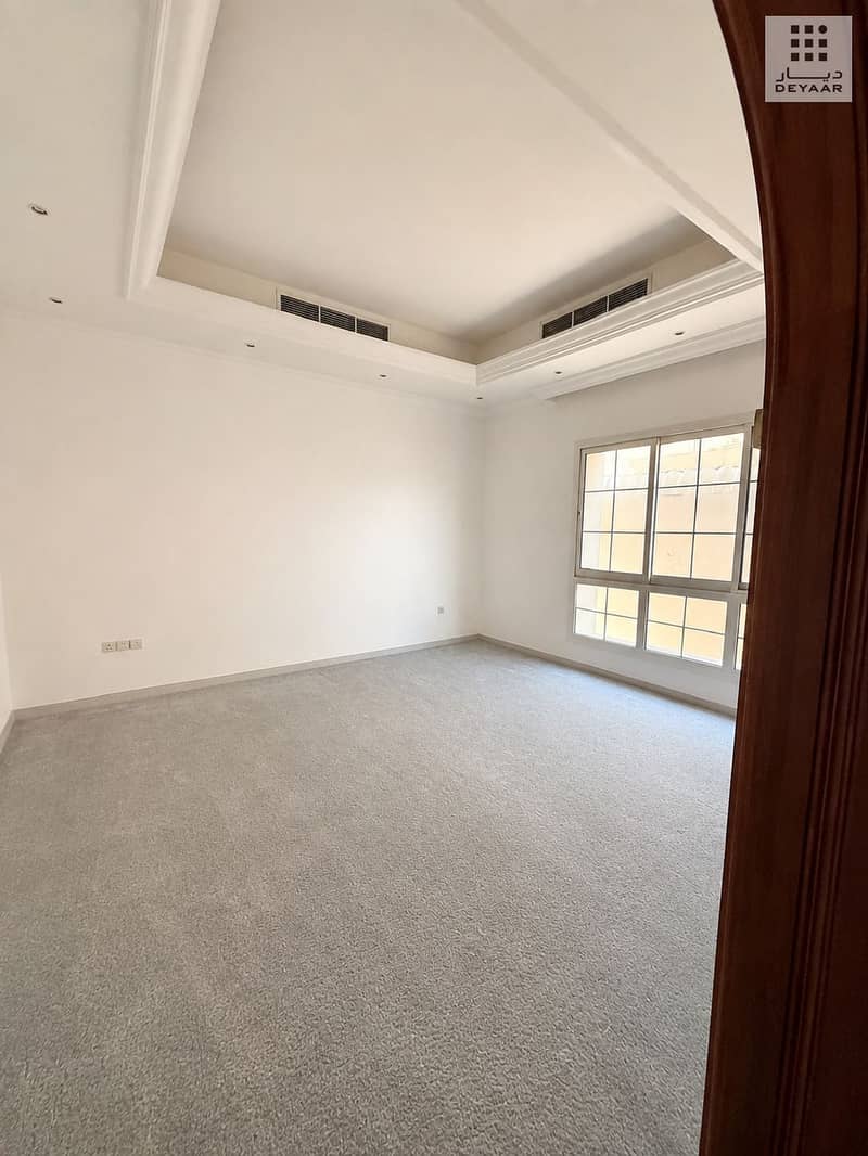 11 11 Bedroom 05. jpg