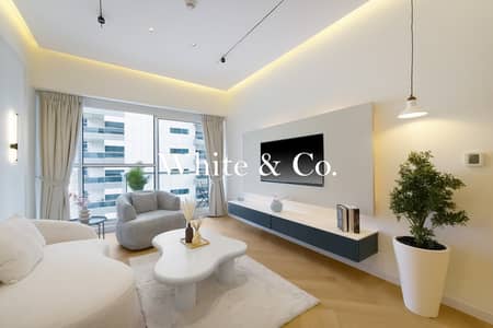 1 Bedroom Flat for Sale in Business Bay, Dubai - Vacant | FULLY Upgraded | Furnished | 1BED