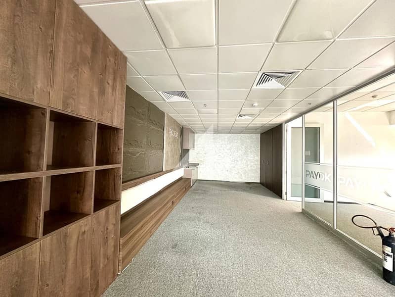 image_0 image_0