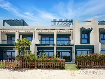 5 Bedroom Townhouse for Rent in Palm Jumeirah, Dubai - Vacant | Luxurious | Beach Access