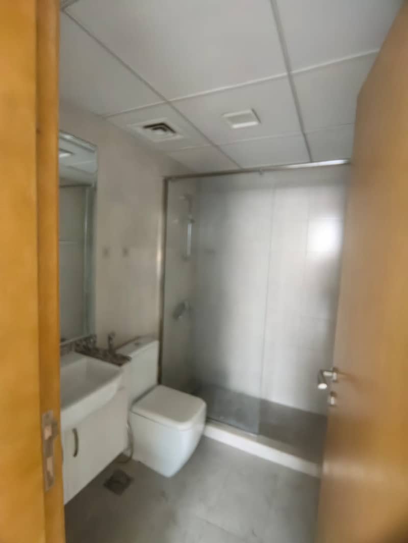 15 BED BATH. jpeg