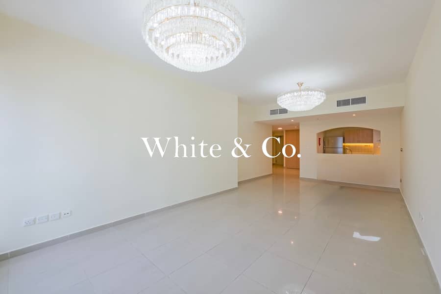 Apartamento en Jumeirah Lake Towers (JLT),JLT Cluster N,Lake Point Tower, 1 dormitorio, 980000 AED - 16345524 Apartamento en Jumeirah Lake Towers (JLT),JLT Cluster N,Lake Point Tower, 1 dormitorio, 980000 AED - 16345524