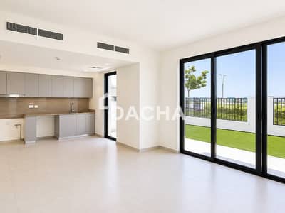 4 Slaapkamers Townhouse te Huur in Dubai South, Dubai - Rijwoning in Dubai South，Emaar South，Expo Golf Villas，Expo Golf Villas 4 (Greenviews 1), 4 slaapkamers, 150000 AED - 16353449