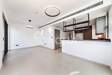Townhouse de 3 chambres à à louer à Tilal Al Ghaf, Dubai - Maison de ville à Tilal Al Ghaf，Aura Gardens, 3 chambres, 225000 AED - 16354520