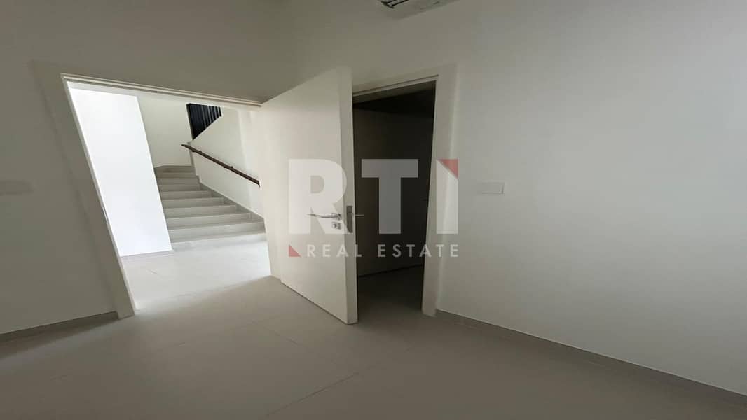 14 Image 14