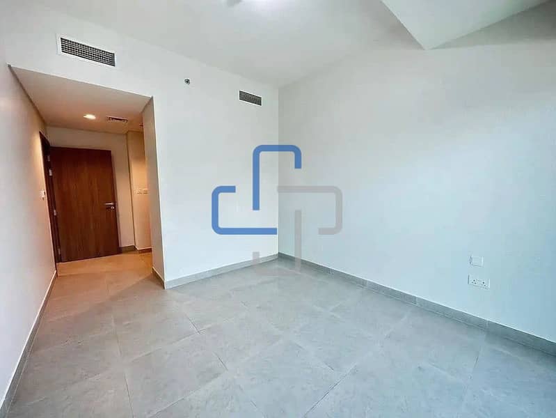 5 Interior 09. png