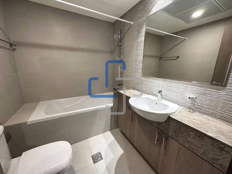 13 Interior 10. png
