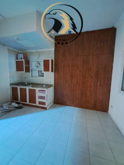Studio zum zur Miete in Muwaileh Commercial, Sharjah - 5cc509aa-3f64-4df3-a0d9-eaade5a01c91. jpeg