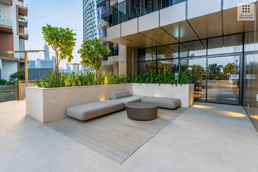 25 Regalia by Deyaar - Outdoor Seating Area. jpg