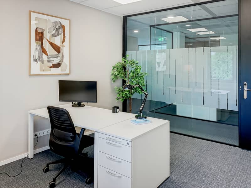8 Regus_BREDA, Lage Mosten A16 _Netherlands_Centre 5018_Office 12. jpg